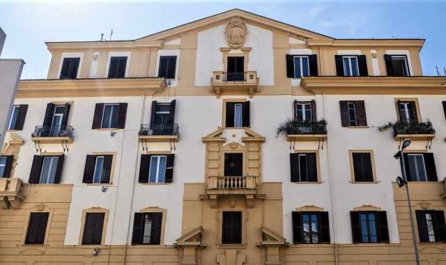 Bari, il palazzo dei mutilati 